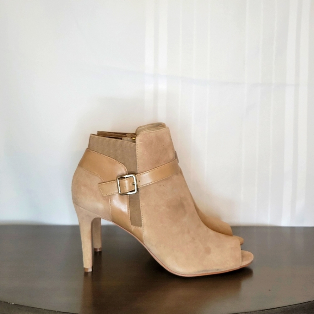 Marc Fisher Shimmee Ash Camel Suede Peep-Toe Ankle Boots - 10 Medium